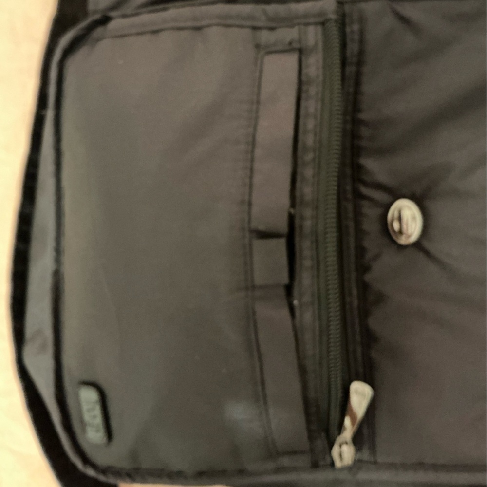 Lug Black Crossbody Bag with Turn Lock - Picture 3 of 4